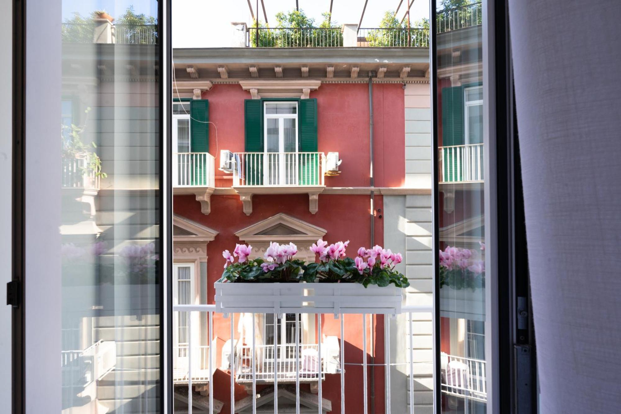 Insogno Suites Neapel Exterior foto